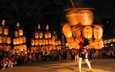 Kamotsuba Shrine Lantern Festival