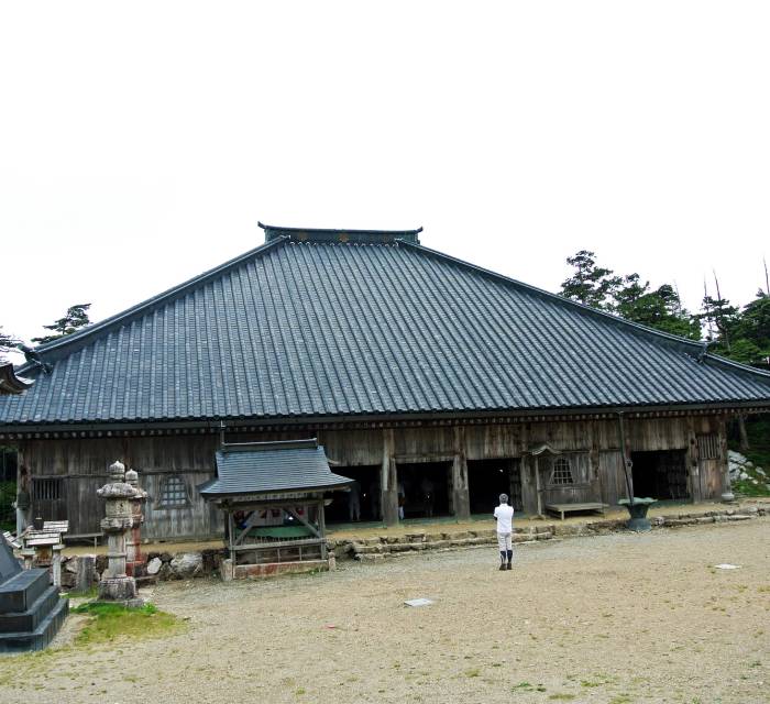 Ohminesanji Temple 01